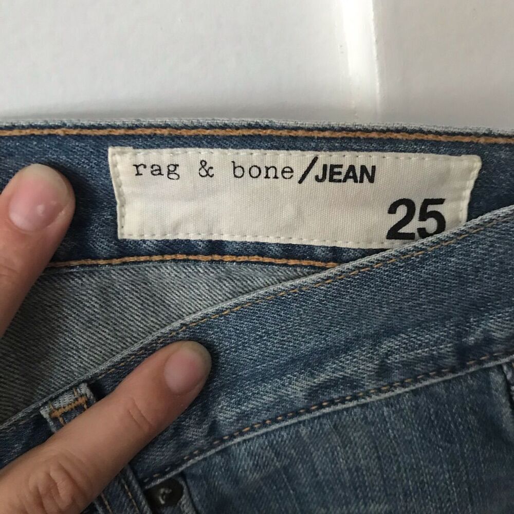 Rag & Bone Boyfriend Jean Light Acid Wash Size 25 Distressed Ankle Cropped Crop - Picture 7 of 8